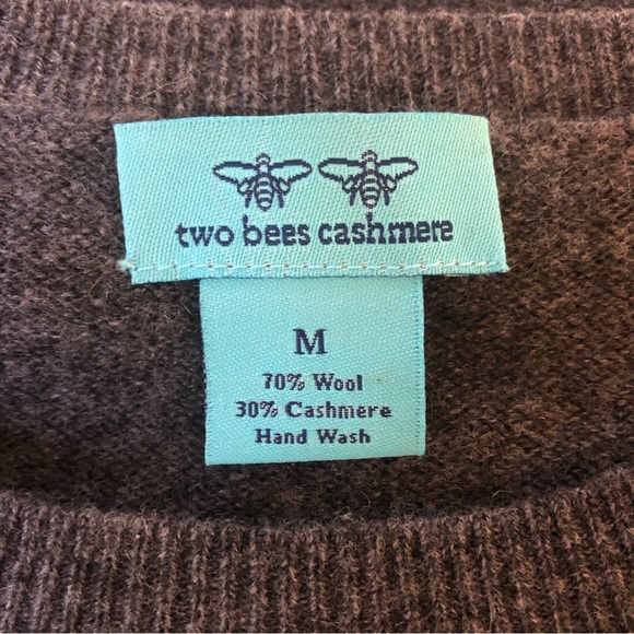 Two Bees Cashmere Sweater with Bell Sleeve M - Picture 5 of 7